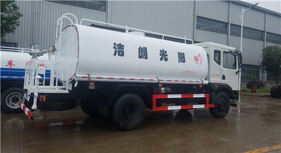 東風(fēng)T3灑水車（10噸--15噸）