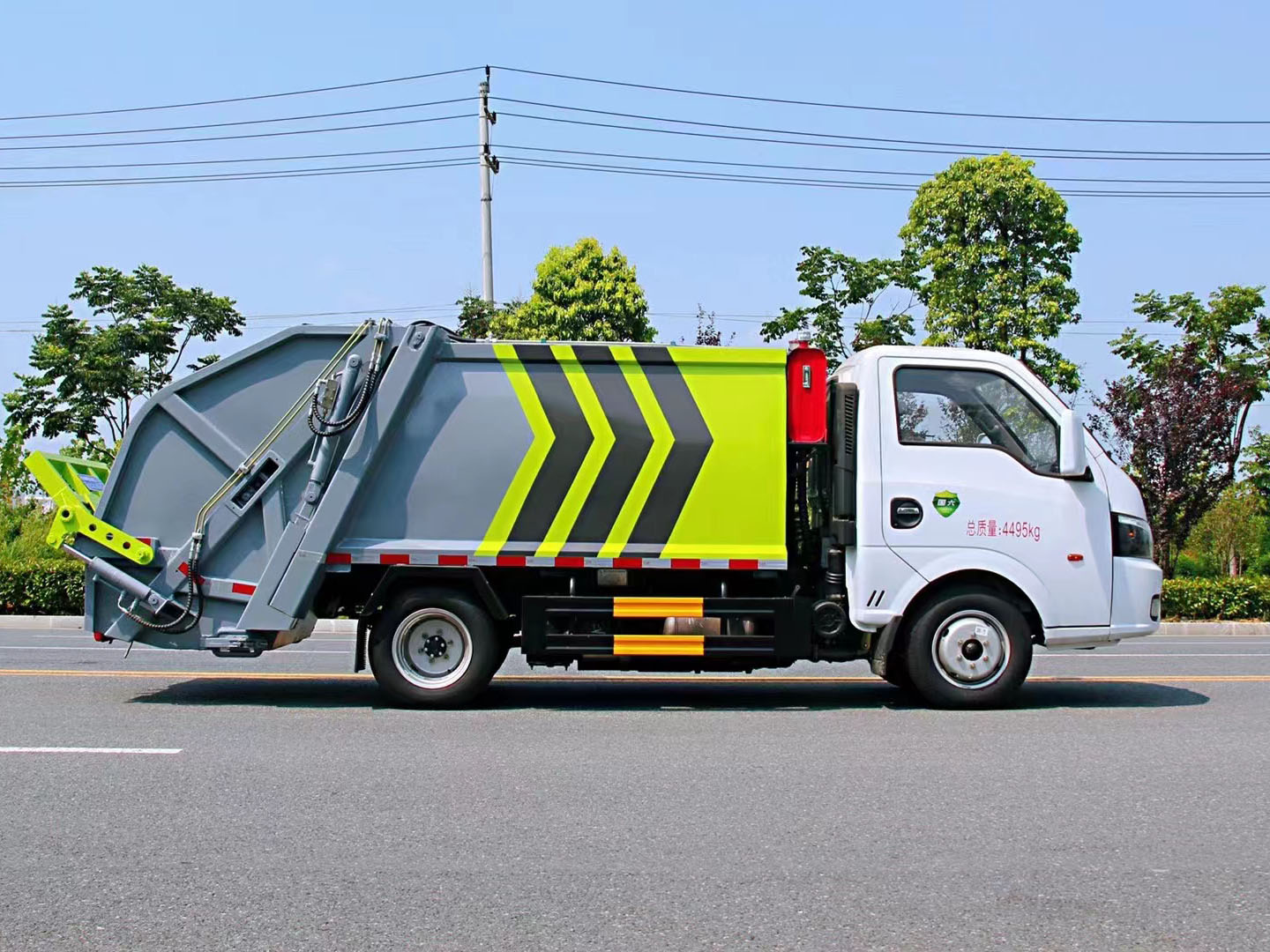 正常上戶藍牌壓縮式垃圾車