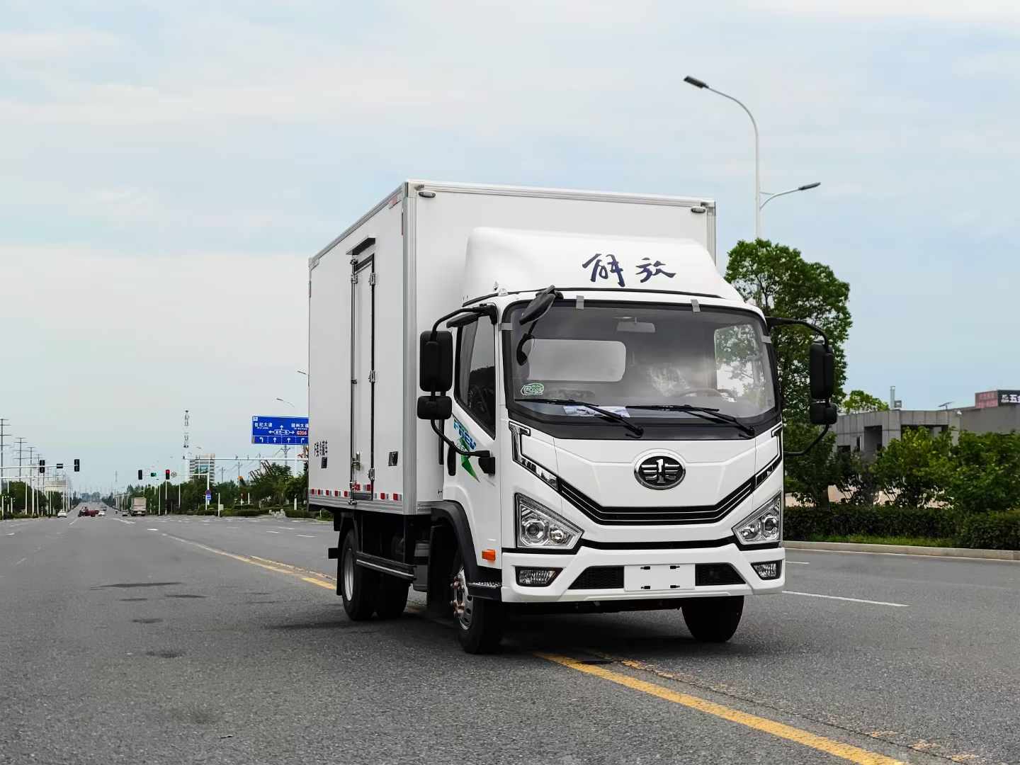 解放虎6G混動冷藏車